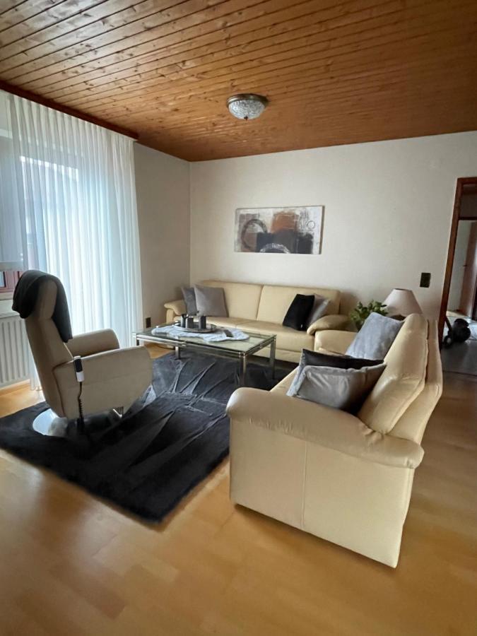 Ferienwohnung Leuchtbergblick Mit Terrasse Und Pkw Stellplatz Ешвеге Екстериор снимка